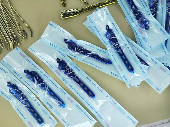 LCP Medial Distal Tibia Plate