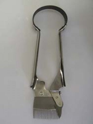manual livestock clipper for large animal grooming